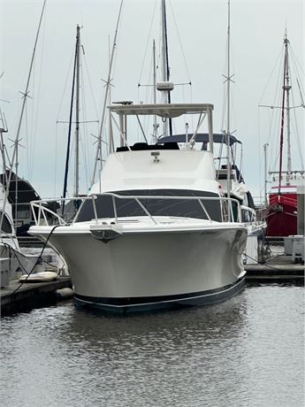 2003 Luhrs 46 Convertible for Sale in Singapore