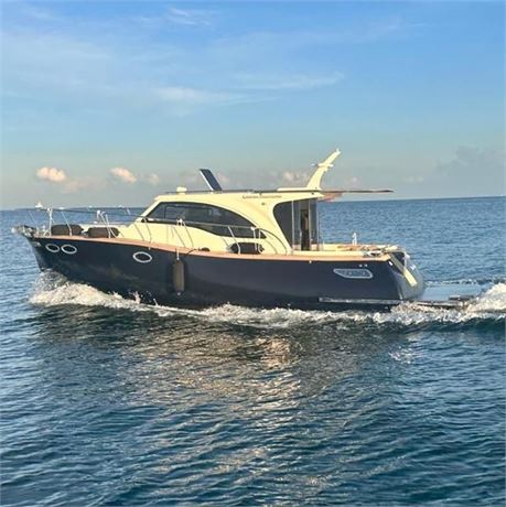 2023 Erman Lobster 34 Quarter Share Sale in Singapore