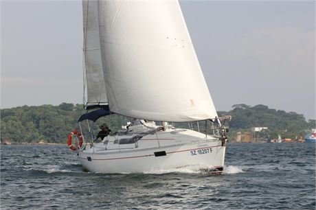 1989 Beneteau Oceanis 320 For Sale In Singapore